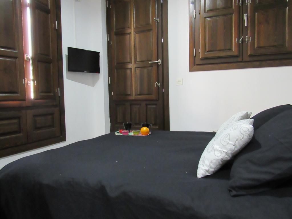 Apartamentos Iliberis Granada Buitenkant foto