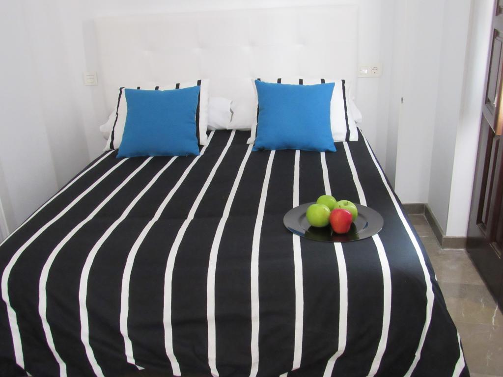 Apartamentos Iliberis Granada Buitenkant foto