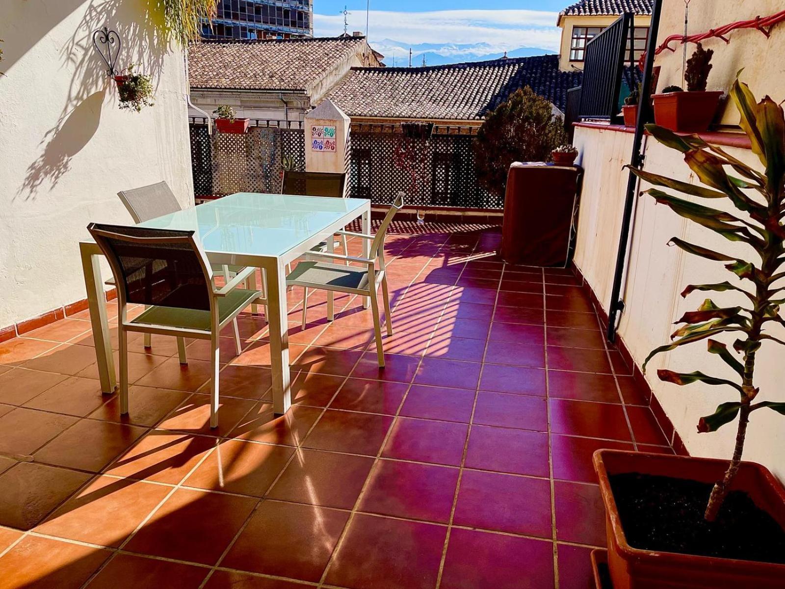 Apartamentos Iliberis Granada Buitenkant foto